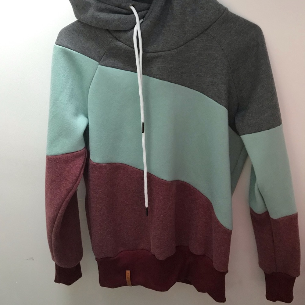 Striped cowl neck hoodie (Facebook Ad)
